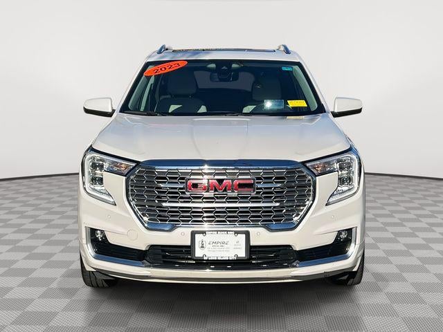 2022 GMC Terrain — side profile view
