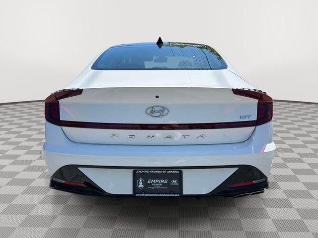 2023 Hyundai Sonata — interior view
