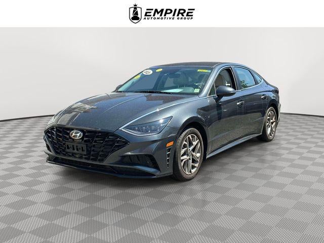 2023 Hyundai Sonata SEL in Portofino Gray — front three-quarter view