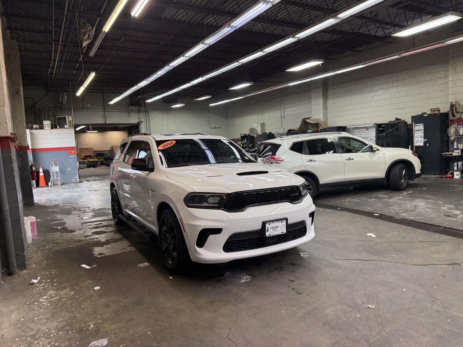 2024 Dodge Durango R/T in White Knuckle Clearcoat — front three-quarter view
