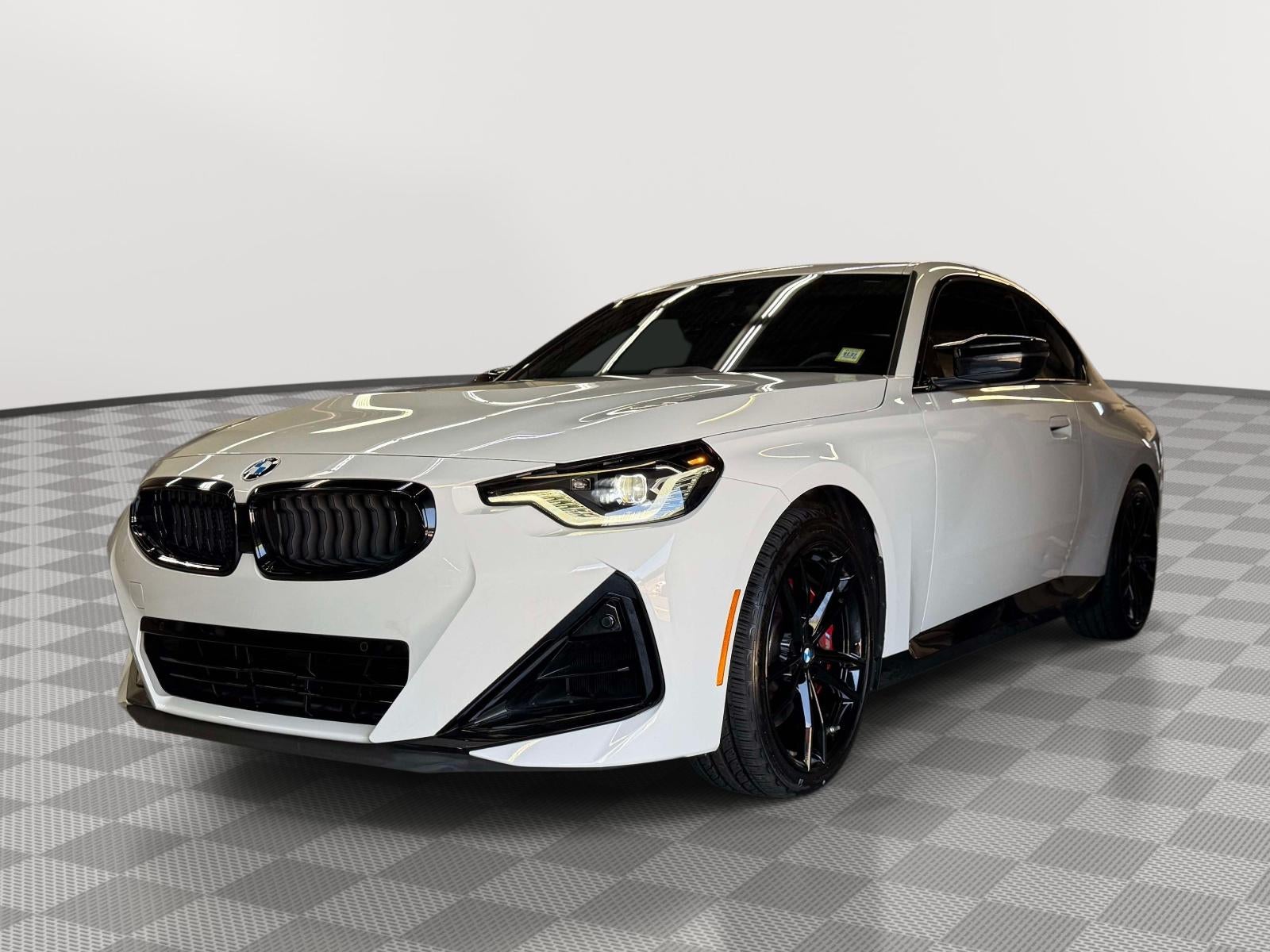 2024 BMW 2 Series — detail view