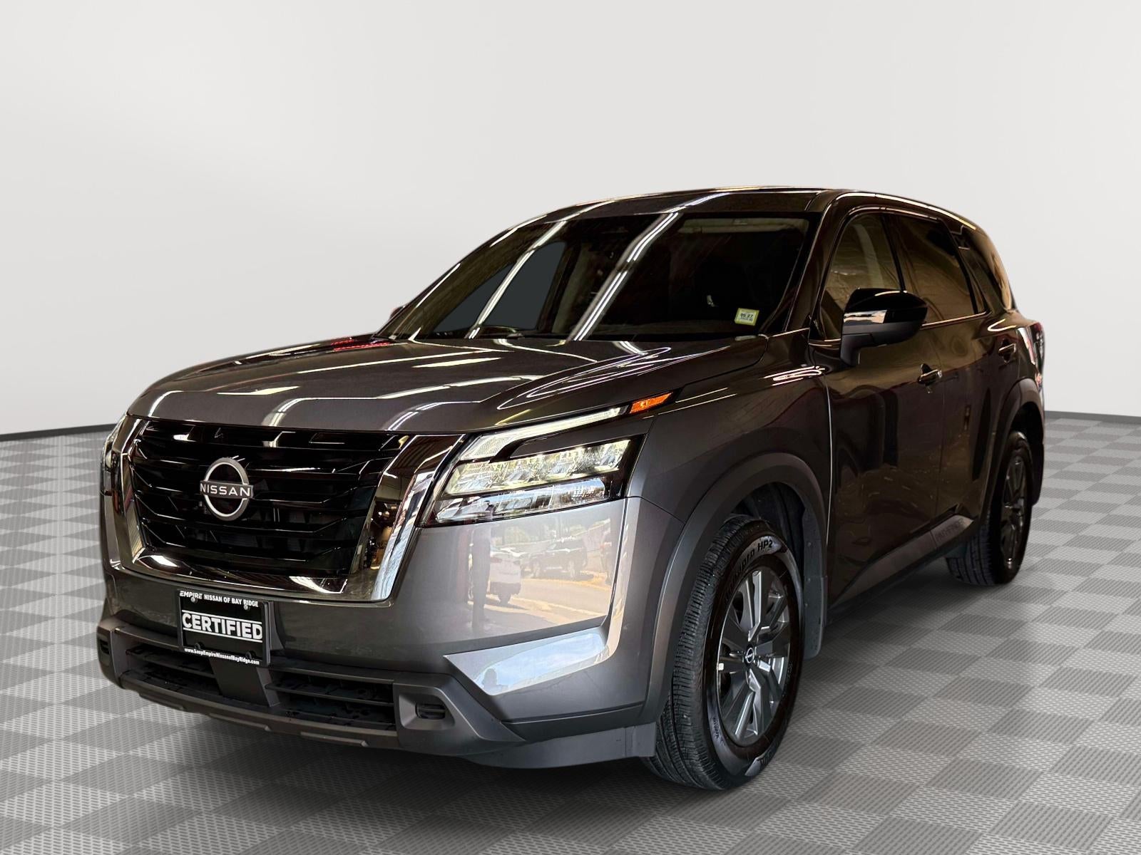2025 Nissan Pathfinder — detail view