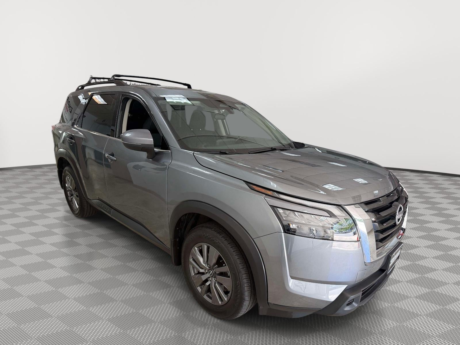 2025 Nissan Pathfinder — detail view