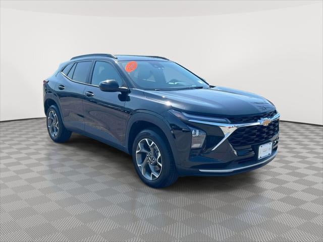 2024 Chevrolet Trax LT in Mosaic Black Metallic — front three-quarter view