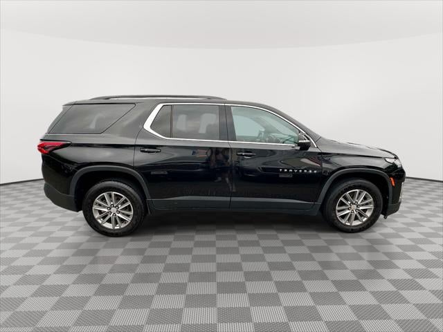 2023 Chevrolet Traverse — side profile view