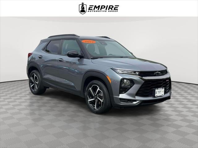 2022 Chevrolet Trailblazer RS in Satin Steel Metallic — front three-quarter view